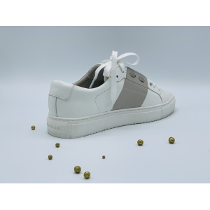 CLAY White