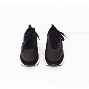 ROOS BLACK ZWART