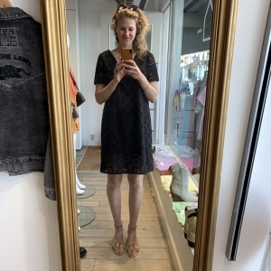 FABIENNE SNAKE BRUIN
