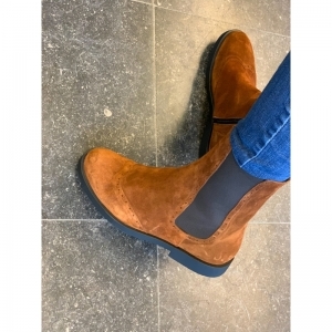 ASTRID BROWN BROWN