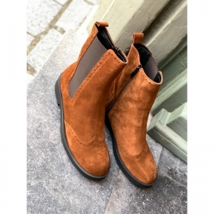 ASTRID BROWN BROWN