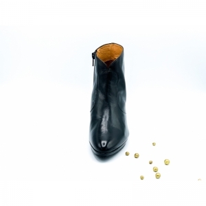 TIBET ZWART