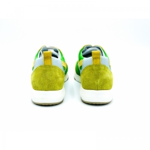 ROOS GREEN GREEN