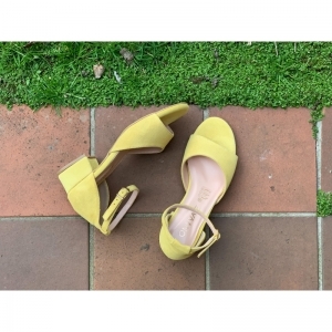 MANDARINO YELLOW GEEL