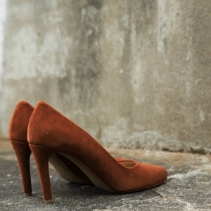 EMMA PUMP BROWN BRUIN