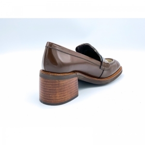 ANTIK MARONNE BRUIN