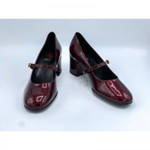 EMELY CABERNET