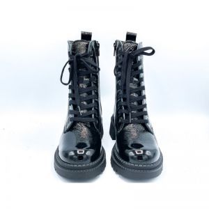 10794 ZWART