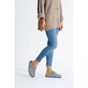 BLUE BLAUW